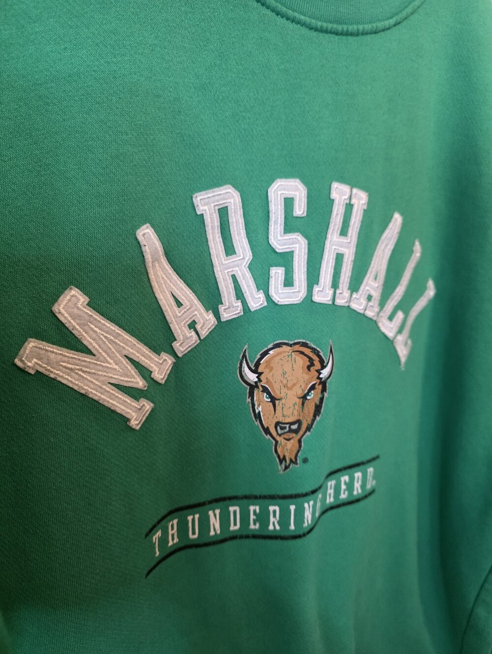 Champion Marshall University Thundering Herd Crewneck Sweatshirt Size Medium - Picture 5 of 9